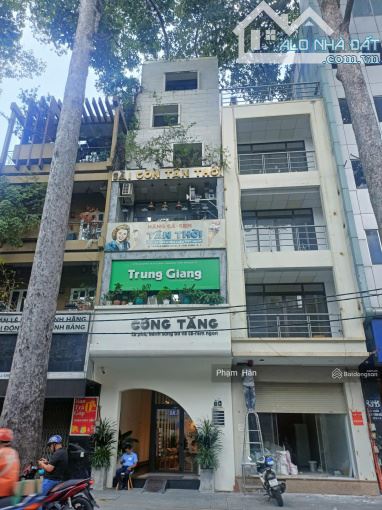 Cần bán gấp nhà mặt tiền Trần Quang Khải P. Tân Định, Quận 1