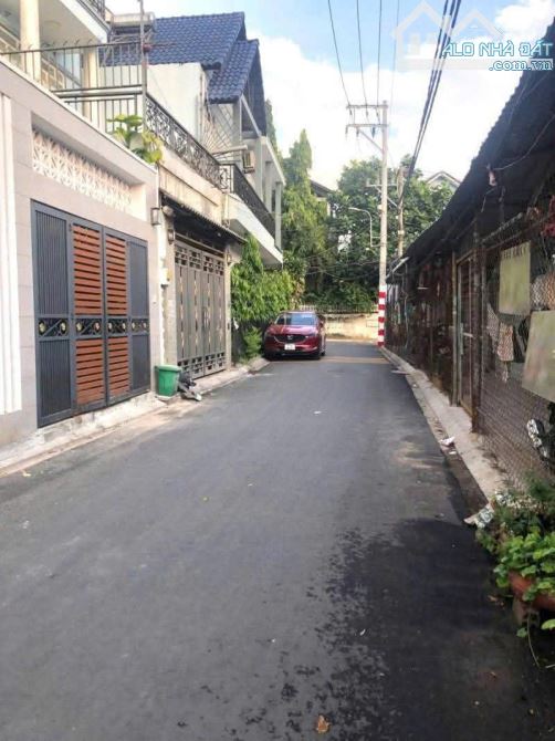 Bán nhà HXH  LÃ XUÂN OAI Tăng Nhơn Phú A Q9 ngã 4 Thủ Đức 62m2 CHỈ 6.1 T.ỷ