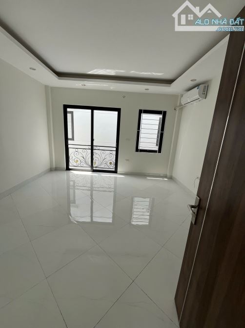 An Khánh Hoài Đức - Hàng xóm liền kề biệt thự Vin - 30m2 4 tầng 4.55 Tỷ full nội thất