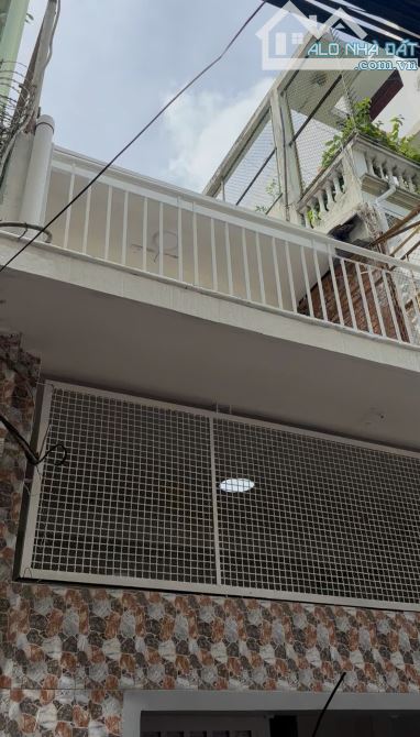 Vitaghe Xưa Giữa Lòng Q.1 – Sáng Tạo & Ấm Cúng , Thạch Thị Thanh , Q1 giá 21.5tr