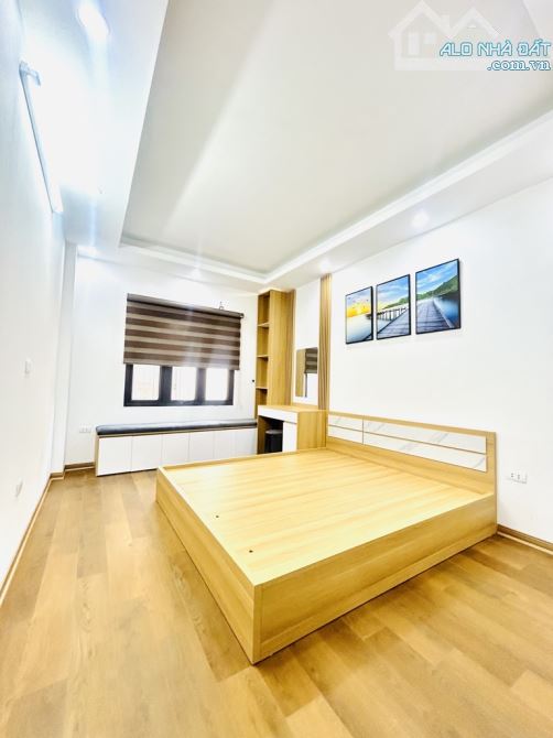 🏡CHƯA ĐẾN 8 TỶ - 30M PHÂN LÔ LĨNH NAM - 3 BƯỚC RA Ô TÔ - THANG MÁY