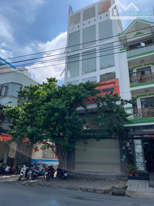 TÒA NHÀ 5 LẦU - 7x17 - TRỐNG SUỐT CÓ THANG MÁY - MT TRẦN VĂN KIỂU Q6