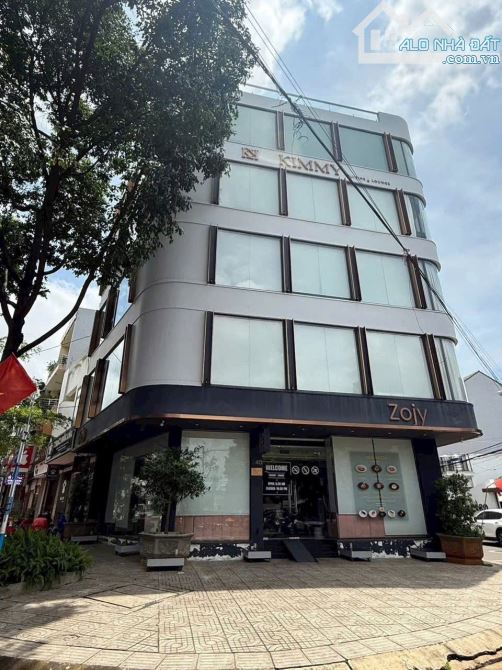 CHO THUÊ TOÀ NHÀ 5 TẦNG DTSD 500M2 MT TT BMT - 80TR/THÁNG