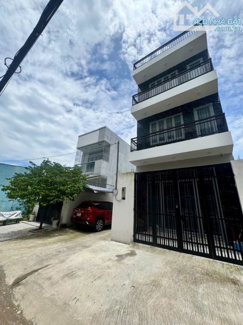BÁN ĐẤT AN PHÚ ĐÔNG QUẬN 12 - 5M X 11M HẺM XE HƠI NGAY DH NGUYỄN TẤT THÀNH - 2 TỈ