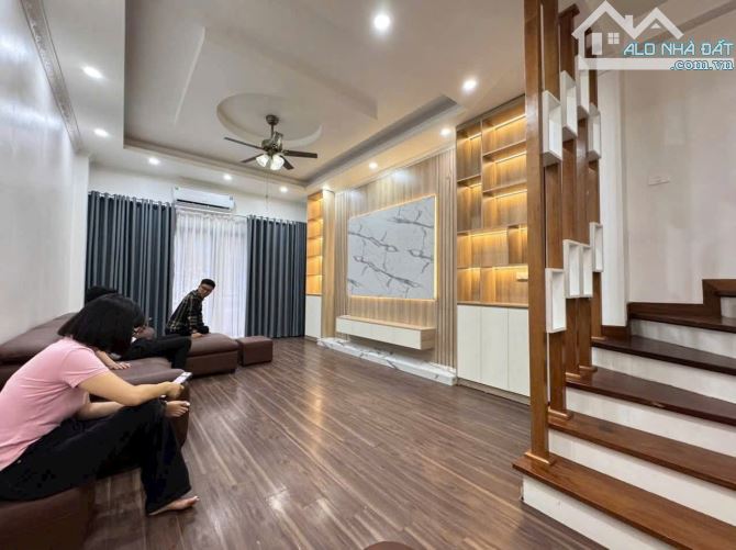 BÁN NHÀ PHÂN LÔ, DT85M* 5 TẦNG,ÔTÔ,KINH DOANH ,TRUNG TÂM VĂN QUÁN, HÀ ĐÔNG