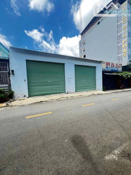 ĐẤT MẶT TIỀN 12x22m LÊ LAI - BMT - ĐAKLAK 9Tỷ