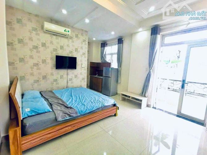Bán Căn góc 2 MTKD Phường 5, Phú Nhuận - Nhà 5 Tầng - Ngang 6,5m. DTSD ~ 300m2. Giá 18,5ỷ