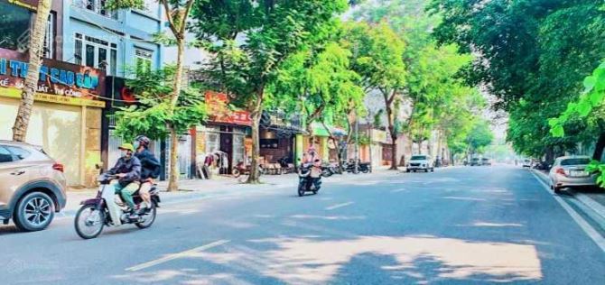 HOT! - BÁN ĐẤT PHÂN LÔ VỈA HÈ TƯ ĐÌNH - LONG BIÊN - GẦN CẦU TRẦN HƯNG ĐẠO - 260M2 - 43 TỶ