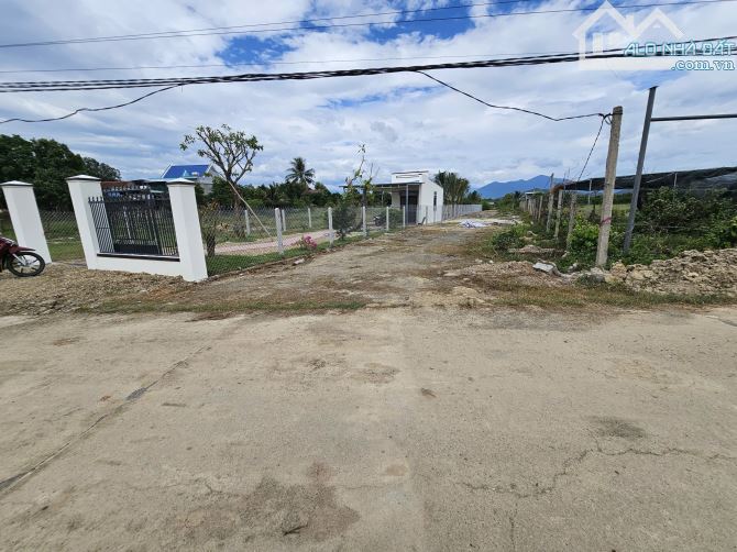 Bán đất vườn Diên Đồng sát bên khu dân cư- đường bê tông oto tới nơi
