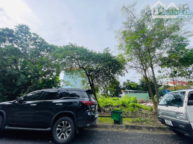 Lô đất lý tưởng xây nhà công viên sông xanh mát_KDC Văn Minh gần nút giao An Phú _ 190m2