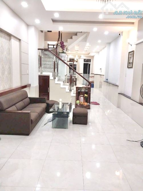 TÂN PHÚ- HẺM 7M THÔNG- CẠNH TRƯỜNG- AEON- 4 TẦNG -71M2- CHỈ 7.5 TỶ