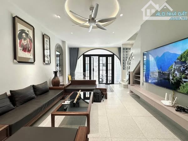 🔥KHU VIP LAM SƠN PHƯỜNG 6🔥 - HXH - KTS THIẾT KẾ - 3 TẦNG 70M2 (5,5x14) - 4PN - CHỈ 9.xTỶ