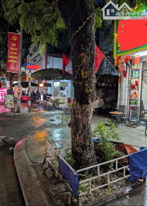 💥GIÁ ĐẦU TƯ- BA ĐÌNH- 20M RA PHỐ- NỞ HẬU- NHÀ DÂN XÂY KCBT- 40M - 5 TẦNG. GIÁ 8.18 TỶ💥