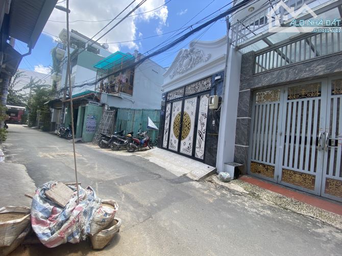 Nhà Nguyễn Văn Lượng, P.16, GV. Trệt 2 lầu ST,(4m x 20m) đường 8M giá: 8,6ty TL