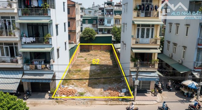 🏡 BÁN ĐẤT TẶNG NHÀ GIANG BIÊN LONG BIÊN,DT62M2, MT 5M, Ô TÔ QUA NHÀ, KINH DOANH,GIÁ 9.XT