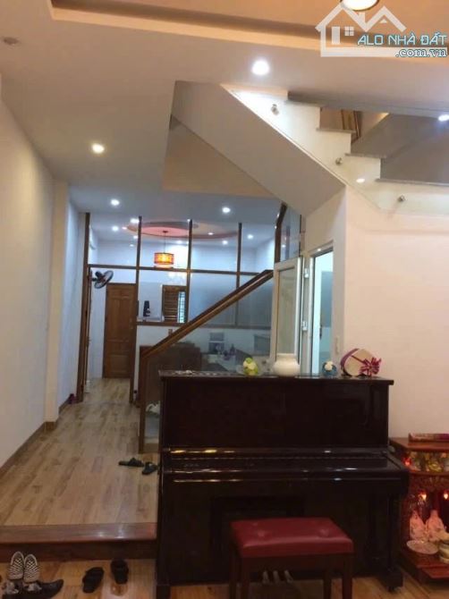💥SIÊU HOT BÁN NHÀ MẶT TIỀN - 4 TẦNG - ĐƯỜNG CAO XUÂN DỤC - HẢI CHÂU - ĐÀ NẴNG