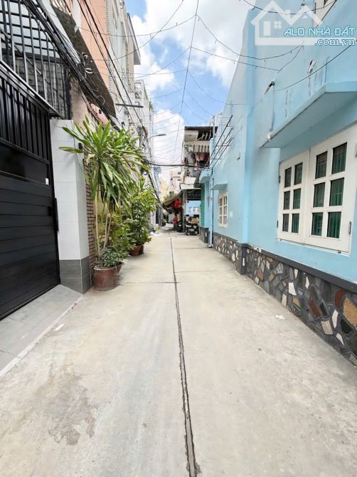 NHÀ BÁN, LẠC LONG QUÂN, GẦN CHỢ TÂN BÌNH – 2 TẦNG – NỞ HẬU – CHỈ 4.34 TỶ