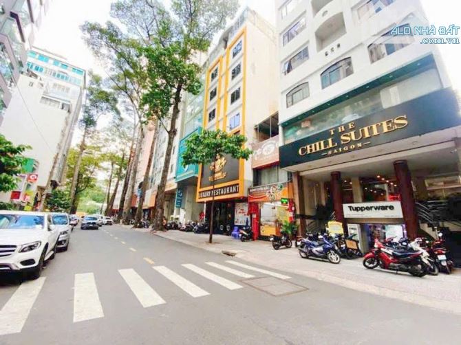 HDT 12k$ – 135 tỷ! Bán tòa nhà MT Bùi Thị Xuân, Q.1 – 8x18m – 8 tầng.