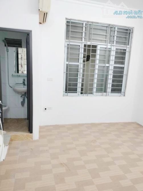 CHÍNH CHỦ BÁN NHÀ ĐỐNG ĐA 3PN DÂN XÂY, NGÕ THÔNG, GẦN OTO TRÁNH_DT21M2x5TẦNG_4,5TỶ