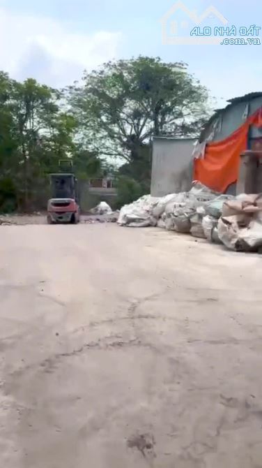 6,4 tỷ 💢 Đức lập Hạ MT tỉnh lộ 9   xưởng  10 x 60 thổ cư 💯 , shr