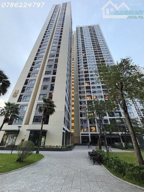 Bán căn hộ tòa S1.02, The Rainbow - VH Grand Park, 1,75 tỷ, 30m2