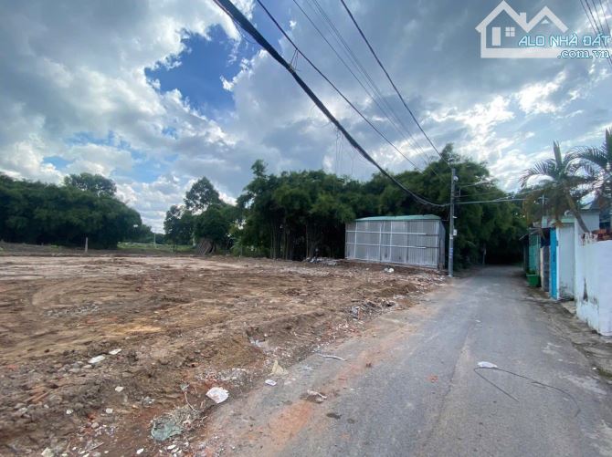Đất Phú Hòa - Nhánh Lê hồng phong: Diện tích : 4,38 x 20,5m