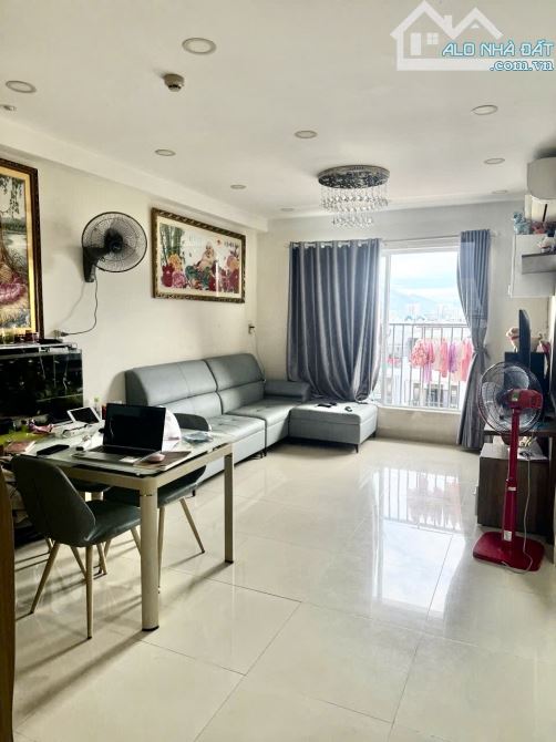 Bán căn hộ CT3 VCN Phước Hải tầng 4. Dt 70m có 2pn full nội thất sổ hồng sở hữu lau dàii