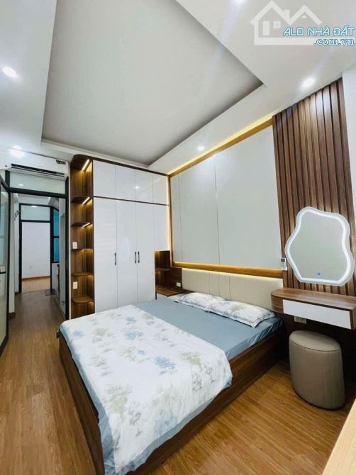 BÁN NHÀ PHỐ BÙI XƯƠNG TRẠCH-TT THANH XUÂN,DT 40MX5 TẦNG,CHỐT QUANH 8 TỶ