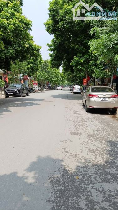 bán đất kdt Mậu Lương - Hàng Bè 50m2 đường 12m giá chỉ 11,8 tỷ