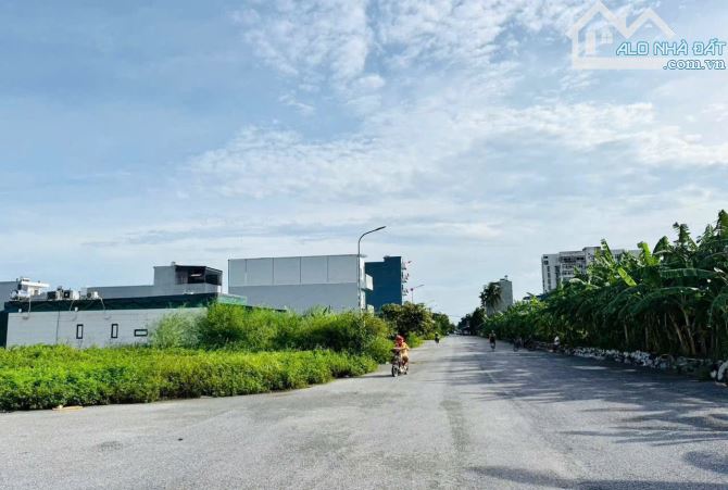 🚀 SIÊU PHẨM, CỰC HIẾM – 2 LÔ LIỀN KỀ MẶT ĐƯỜNG 30M – ĐỐNG CHUỐI, HÙNG VƯƠNG🚀  📍 Vị trí