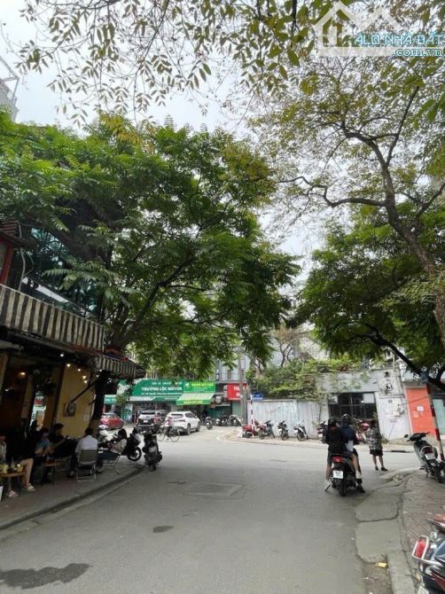 Còn sót lại 1 căn duy nhất MẶT PHỐ NGUYỄN CÔNG HOAN – BA ĐÌNH x Diện tích: 45m² | Mặt tiền