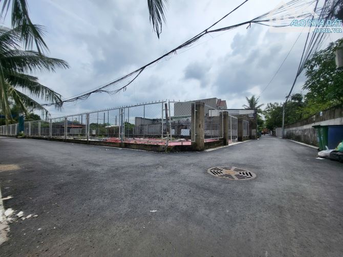 730m2 đất thổ cư đường Nguyễn Thị Định quận 2 giá phân lô 42tỷ.
