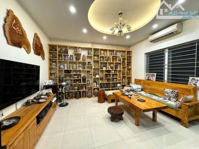 BÁN NHÀ PHÂN LÔ QUÂN ĐỘI – TRƯỜNG CHINH – NGÃ TƯ SỞ – Ô TÔ VÀO NHÀ – 3 THOÁNG - Ở ĐẲNG CẤP