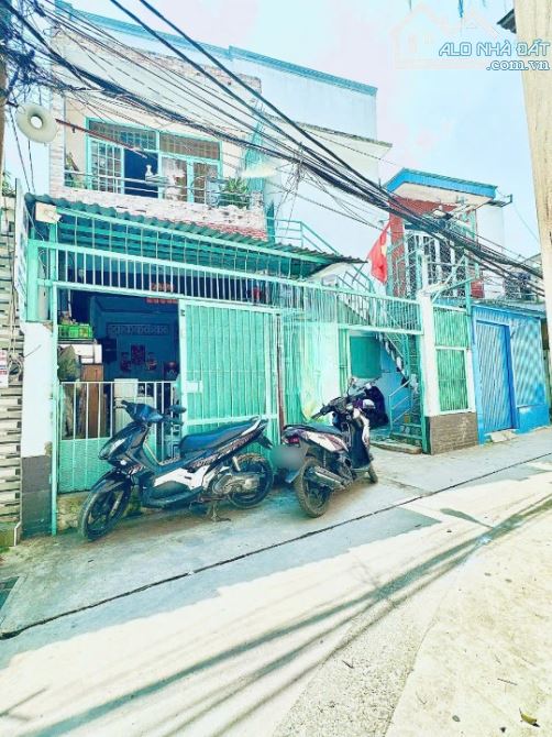Bán nhà đường Số 1 KDC Bình Hưng B/C, gần bến xe Q8
