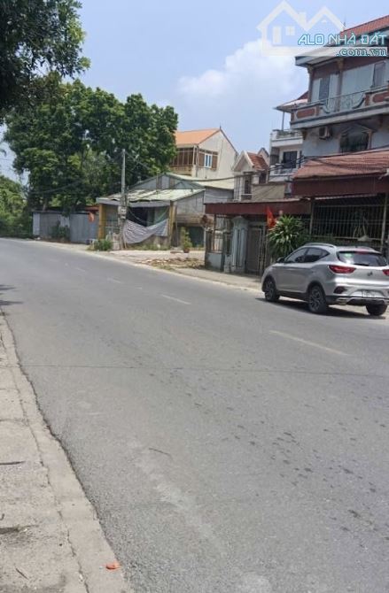 Bán đất Nguyên Khê - Đông Anh. 2 mặt tiền thông ô tô giá 4,5 tỷ