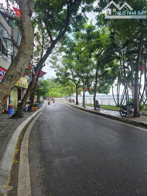 LÔ GÓC 3 MẶT THOÁNG 100m MT 16m 4 TẦNG 10M RA HỒ TÂY NGÕ THÔNG TRÍCH SÀI TÂY HỒ 35 TỶ