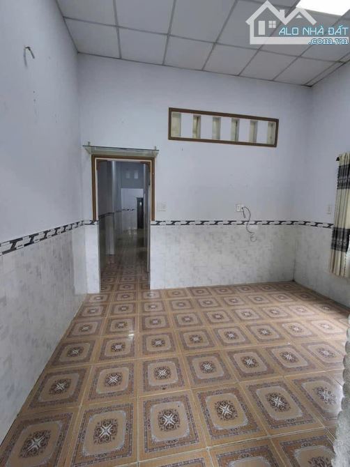 ☎️ALO ALO☎️ Bán gấp căn nhà c4 cho chú ánh bảo vệ giá 680 triệu shr✅