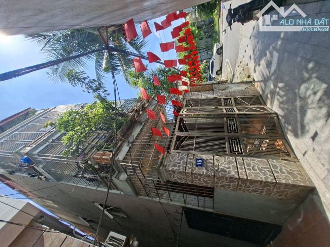 Cần bán nhà phân lô phố Bùi Huy Bích, ô tô tránh, 70m xây 4 tầng chỉ 14.5 tỷ