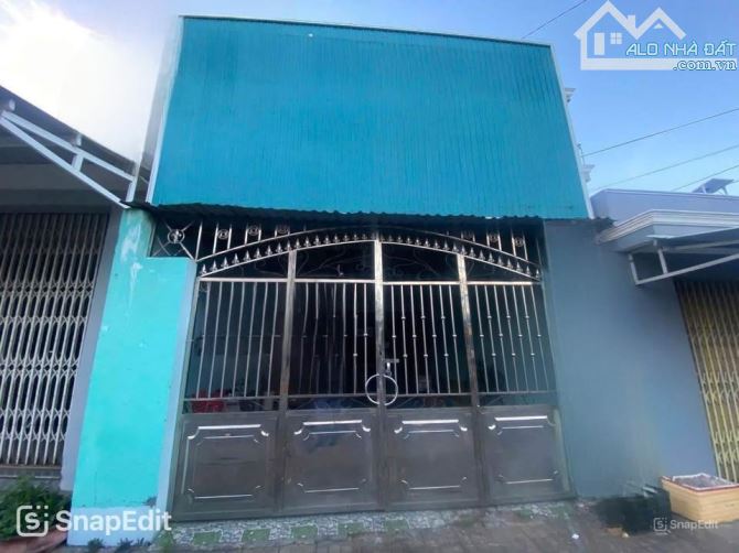 Ngộp lắm rồi ! Cần bán gấp căn nhà cấp 4 ở 1/ Đ. Nguyễn Thị Rành-102m2 -SHR giá 780tr