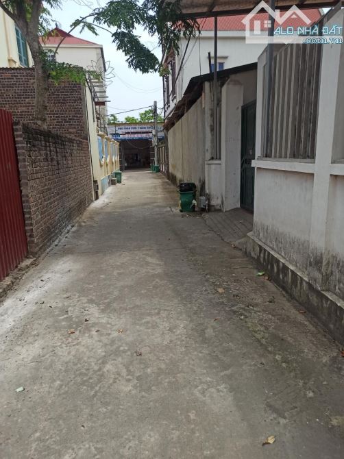 🏠THUẬN THÀNH BẮC NINH - NGÕ THÔNG -Ô TÔ VÀO ĐẤT-GIÁ ĐẦU TƯ  CHỈ  1TỶ 550