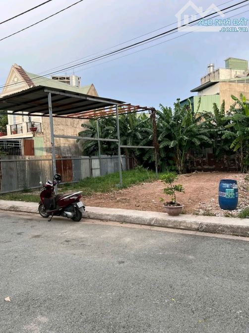 Đất 88m² 5x18m Thị Miếng - Hóc môn gần công ty Tân Hoàng Gia giá rẻ 4.1 tỷ xây ngon.Sổ đẹp