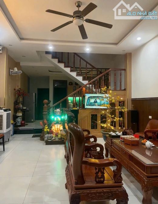 🚨 NHÀ NGUYỄN THÀNH HÃN - 3 TẦNG - 105,2M2 - VỊ TRÍ TRUNG TÂM – NHỈNH 8 Tỷ 🚨