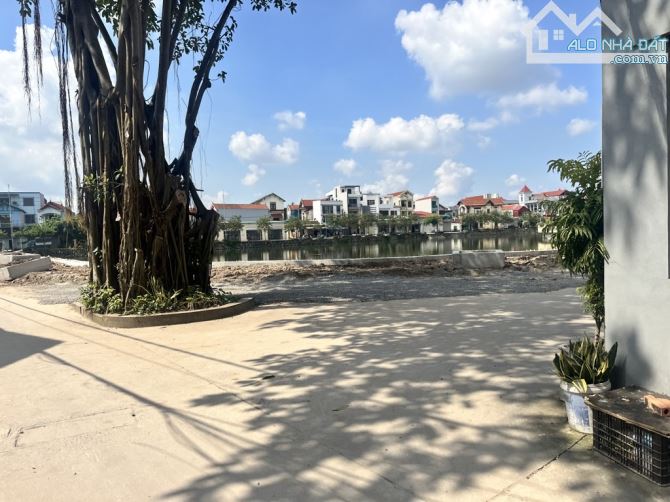 Bán  60m2 Đất  lô  góc _ lại  ốc _ văn  giang _ Hưng Yên