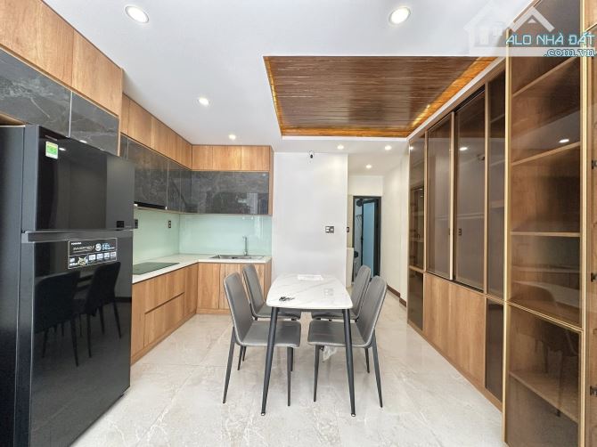 "🏡 Người Thân Cần Bán Nhà 3 Tầng Full Nội Thất – K141 Tiểu La, Hòa Cường Bắc, Hải Châu