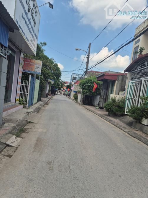 Lô đất 99,9m2 mặt đường Quỳnh Cư, Hùng Vương, Hồng Bàng- 3,6 tỷ( lô góc)