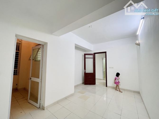 KĐT TP GIAO LƯU – VIEW LIỀN KỀ, FULL ĐỒ – 76M² – 2PN – 5.2 TỶ (BTL3641)