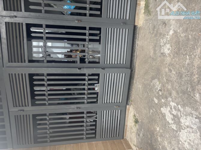 Nhà mới đẹp ngay Lê Trọng Tấn
