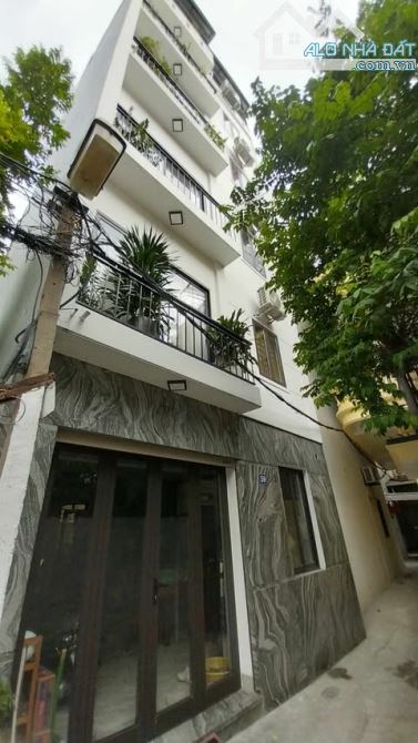 Bán Nhà 60 Phố Ái Mộ, Hồng Tiến, Bồ Đề, 43m2, 6 Tầng, Thang Máy, Phân Lô, Ô Tô, Full Đồ