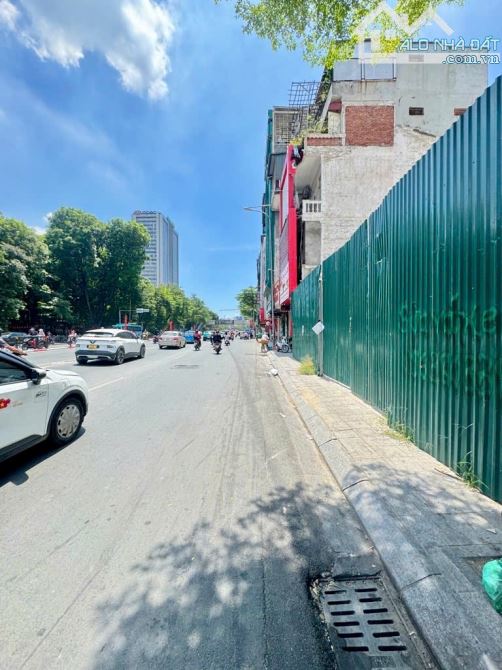 BÁN ĐẤT MẶT PHỐ TÂY SƠN, 666M2, VỊ TRÍ ĐẸP, XÂY TÒA NHÀ, KHÔNG QUY HOẠCH, 5XXTR/M2