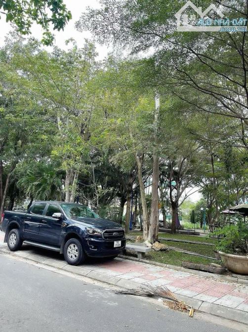 Bán căn biệt thự Vĩnh Điềm Trung đường C1 Diện tích: 280m2 Hướng: Tây Nam. tp Nha Trang - 10
